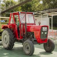 Traktor, agricultural tractor